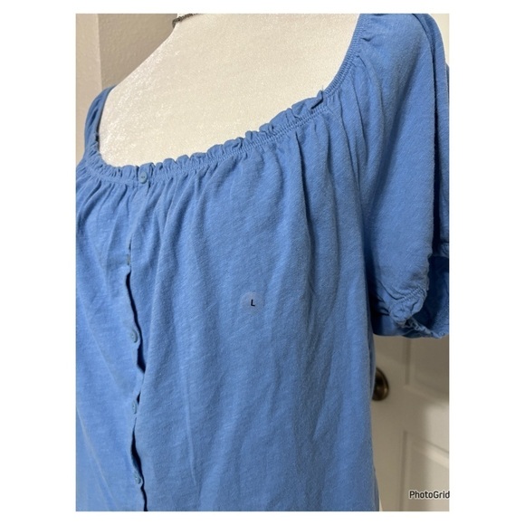 American Eagle Blue Top - Picture 2 of 2
